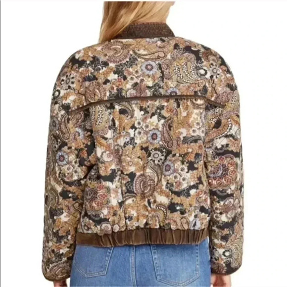 Free People Women’s jacket. - Picture 2 of 5